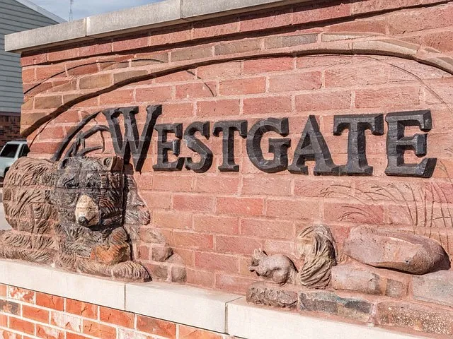 Westgate Apartments — Photo 24