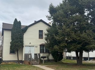 40 Ahrens St, Mount Clemens, MI