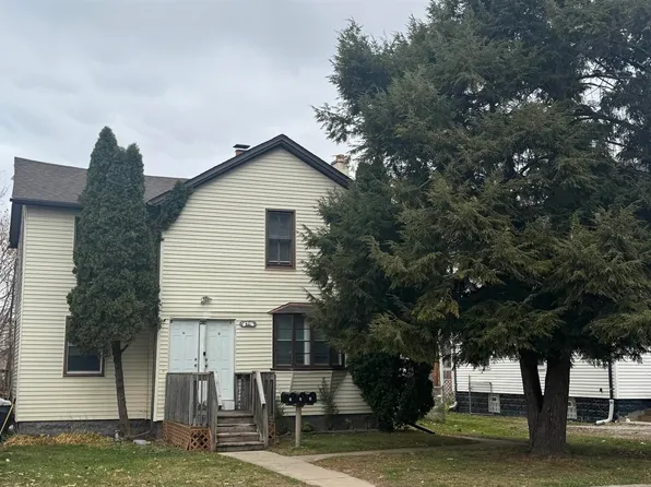 40 Ahrens St, Mount Clemens, MI 48043