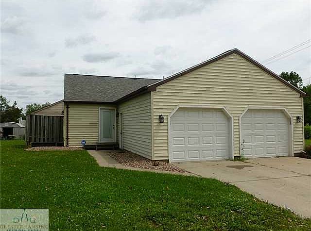 2nd image of 3118 W Miller Rd