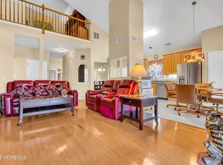 6 Avalon Court, Manchester, NJ 08759