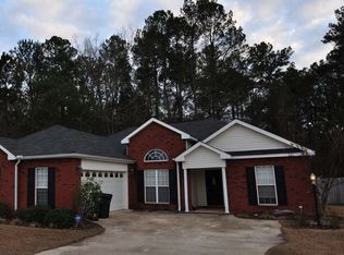 109 Englewood Ct, Bonaire, GA 31005