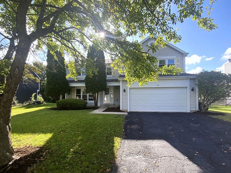 1st image of 135 Brookwood Ln E #1