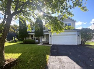 135 Brookwood Ln E #1, Bolingbrook, IL 60440