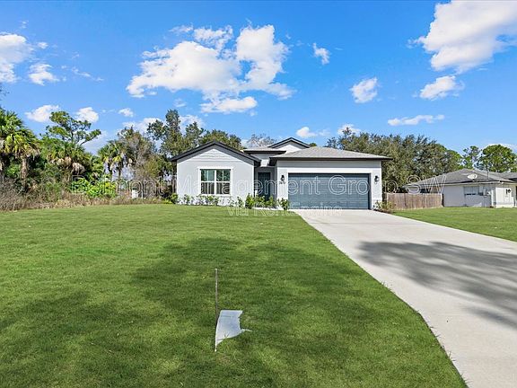 4th image of 5670 Gilroy Ave