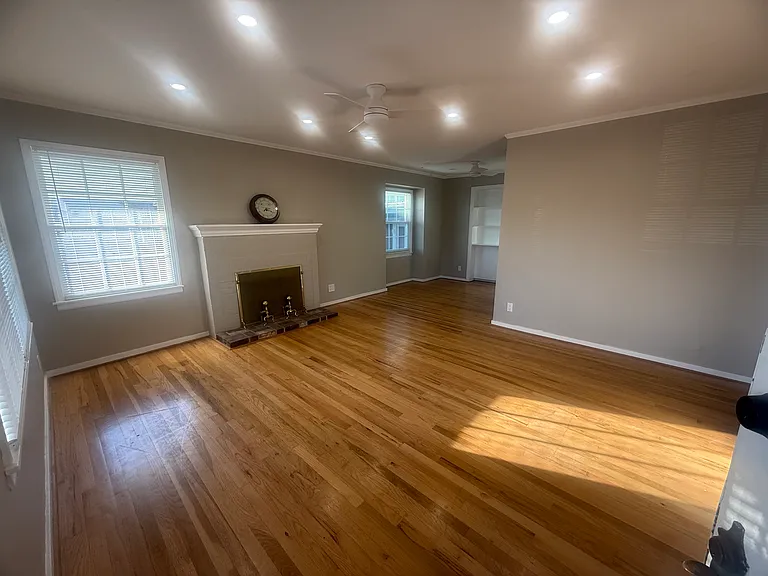 16966 Los Reyes Ave — Photo 2