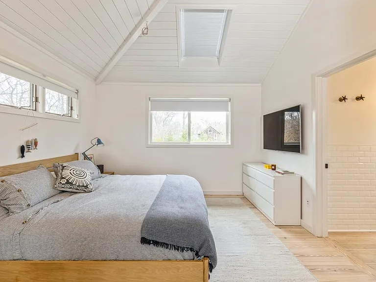 85 Camberly Rd — Photo 16