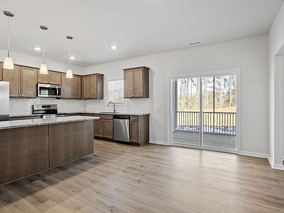 5th image of 100 Cordoba Dr