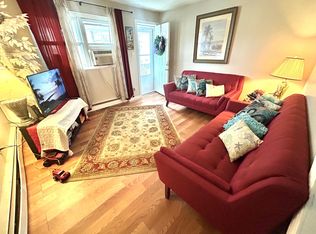 17 1/2 Sand St, Pittston, PA 18640