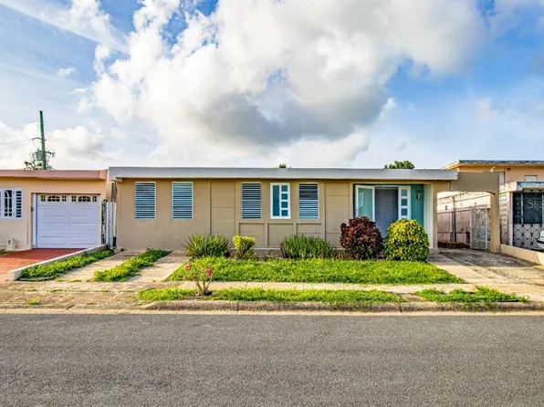 23 Urb Villa Blanca Jade St, Caguas, PR 00725