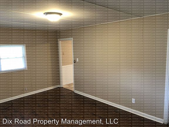 2nd image of 2301 Roosevelt Blvd