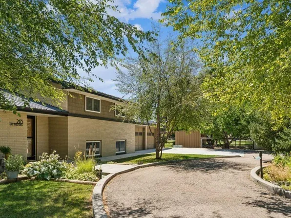 2175 E Karen Dr, Meridian, ID 83646