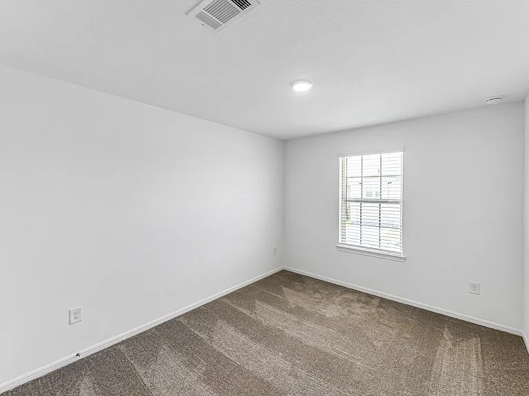 1029 Laguna Cove Dr — Photo 26
