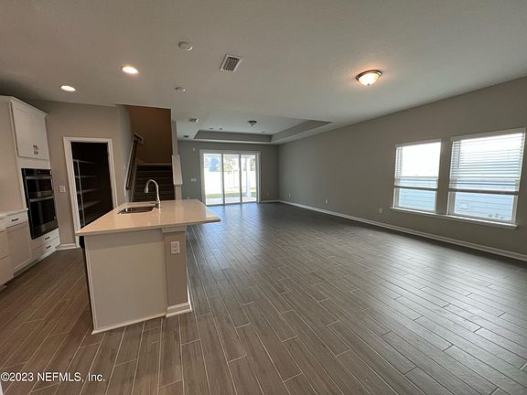 5th image of 72 BEN Court
