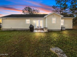 434 Oregon Trail, Hubert, NC 28539