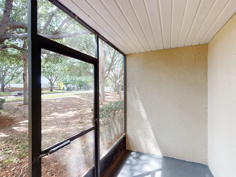 Alafaya Woods — Photo 86