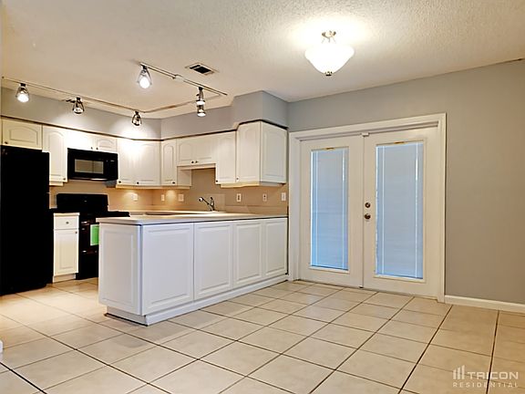 5th image of 4217 E 99th Ave