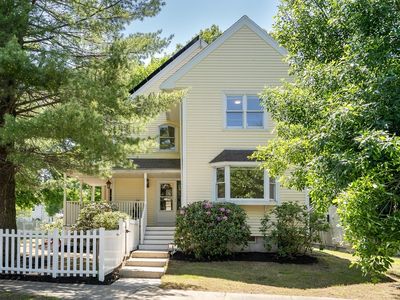 4 Rebecca Rd, Newton, MA, 02465