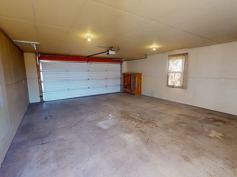 65 N McElhaney Ln — Photo 14