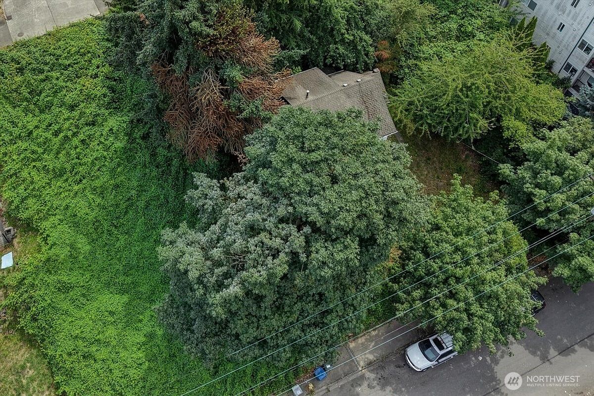 2nd image of 500 Mill Avenue S