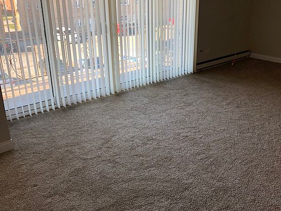 5th image of 11830 S Komensky Ave #3C