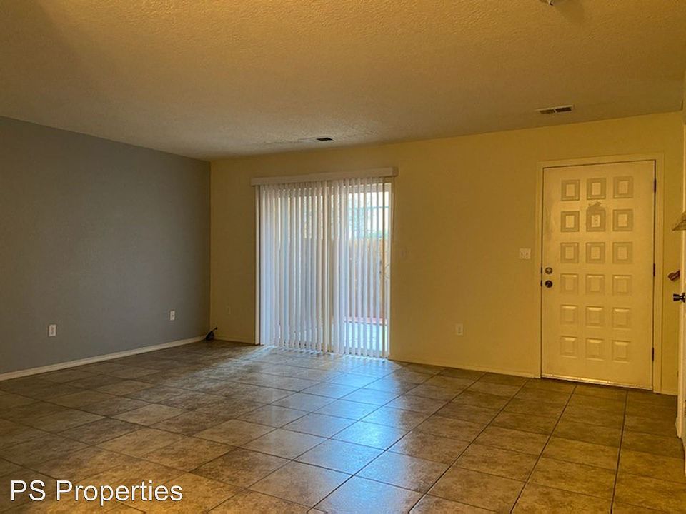 2nd image of 4701 Morris St NE APT 1103
