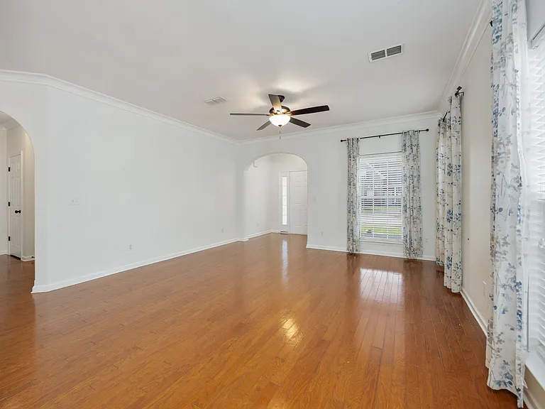 4093 Locerbie Cir — Photo 9