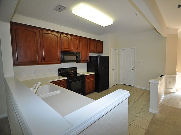 2nd image of 2864 Polana St Unit 103