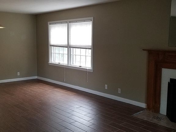 4th image of 821 Woodlane Ave