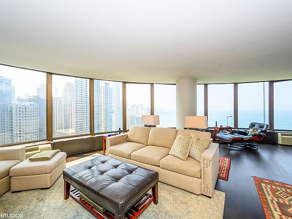 5th image of 505 N Lake Shore Dr APT 3002