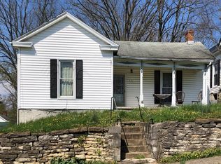 321 E Chestnut St, Carlisle, KY 40311