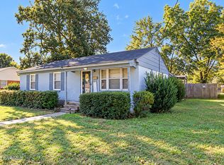 702 E 8th St, Lumberton, NC 28358