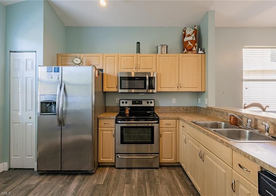 1st image of 3630 Pine Oak Cir APT 101