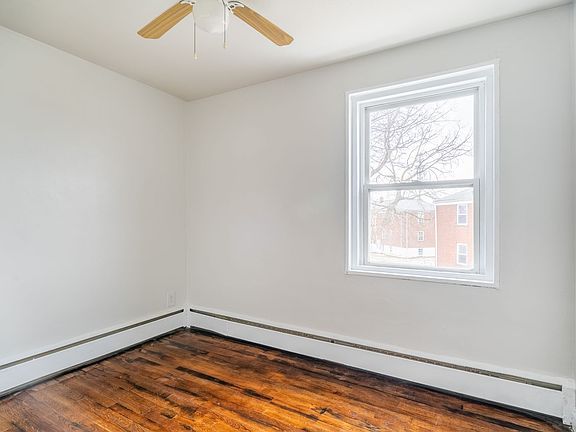 4th image of 49 Linda Dr APT 6