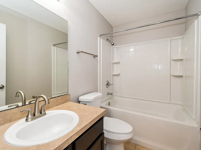 1403 Creek Point Blvd — Photo 15