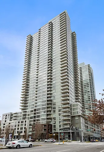 588 Bell St Photo 1