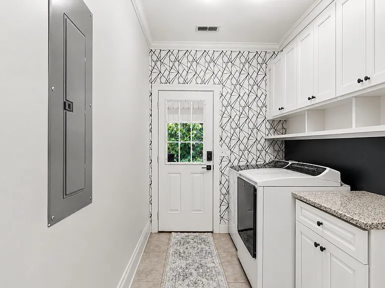 1315 Addykay Pl — Photo 30