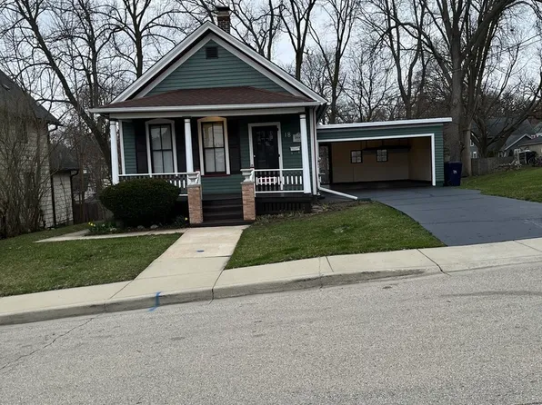 18 Leonard St, Elgin, IL 60123