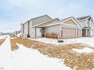 5916 58th Ave S, Fargo, ND