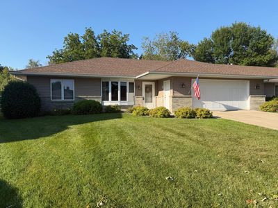 217 Green Lea Ln, Albert Lea, MN, 56007
