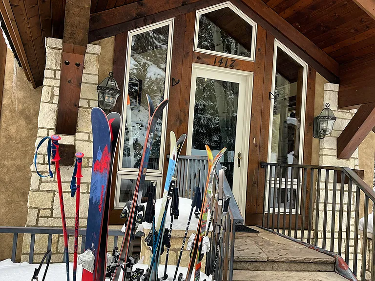 Vail Valley Dr — Photo 26