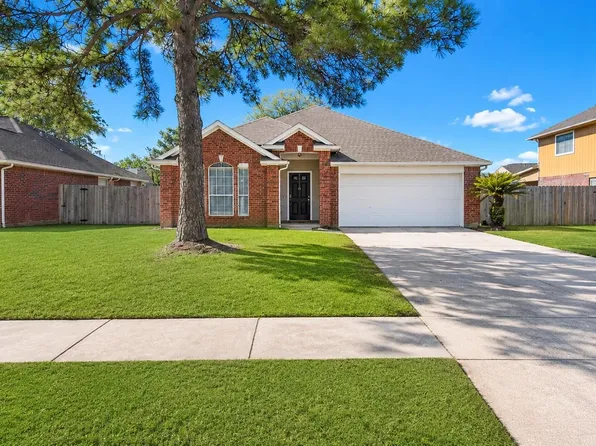 9423 Rippling Fields Dr, Houston, TX 77064