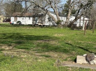 2606 Hackberry St, Victoria, TX 77901