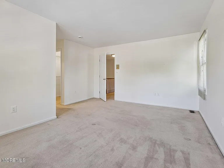 157 Northampton Dr — Photo 27