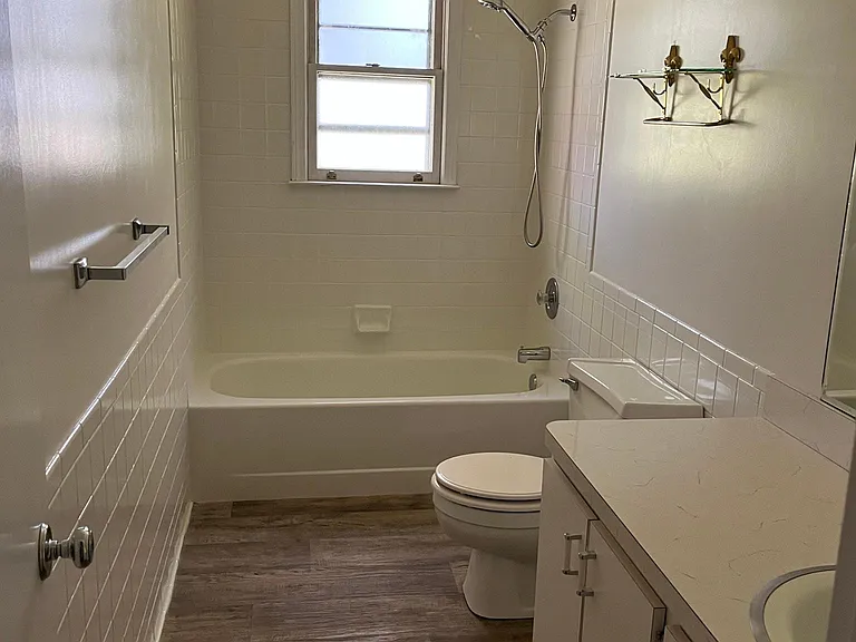67 Underhill Rd — Photo 3