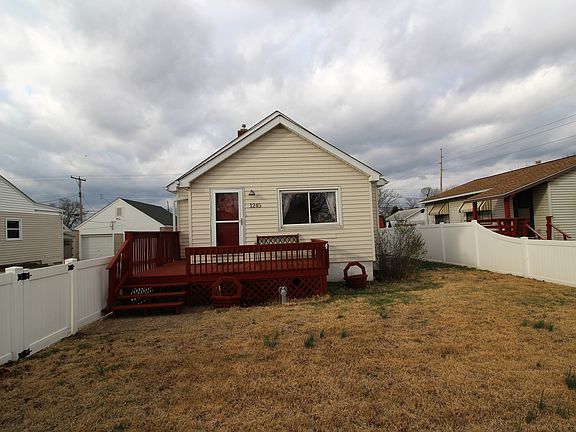 5th image of 1245 E Ferguson Ave