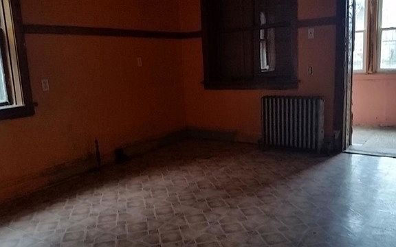 5th image of 1510 N Lotus Ave