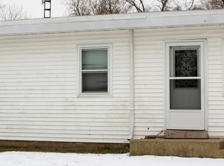 1887 W Southmor Rd, Morris, IL 60450