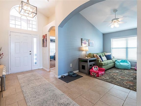 5th image of 10806 Lakeside Vista Dr