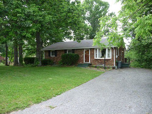 2nd image of 4320 Cumberland Dr SE